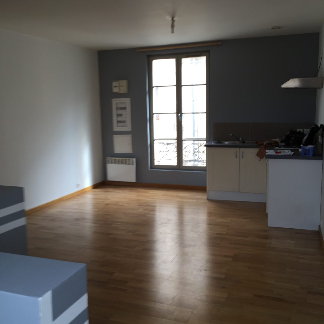 Immeuble de rapport de 5 appartements centre NIMES